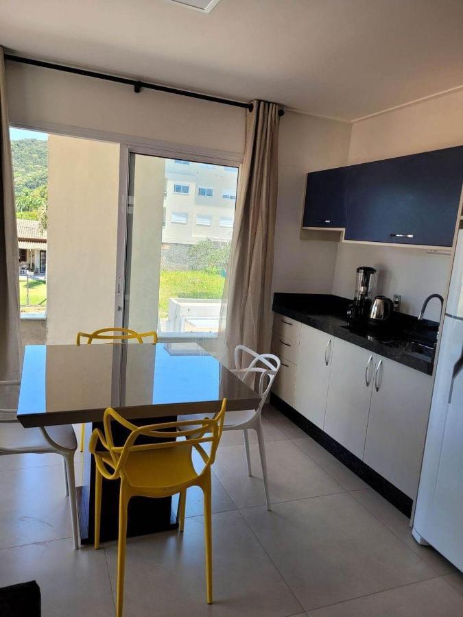 Ambar Beach Apartment Bombinhas Exterior photo