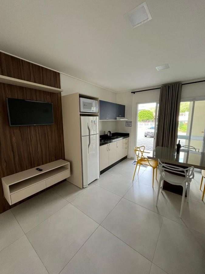 Ambar Beach Apartment Bombinhas Exterior photo